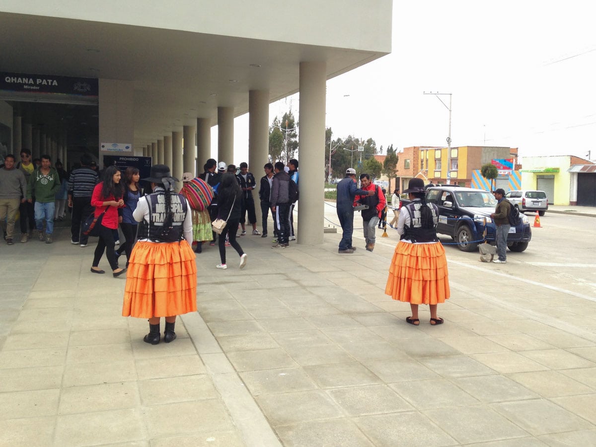 Traditional dress women in bolivia.