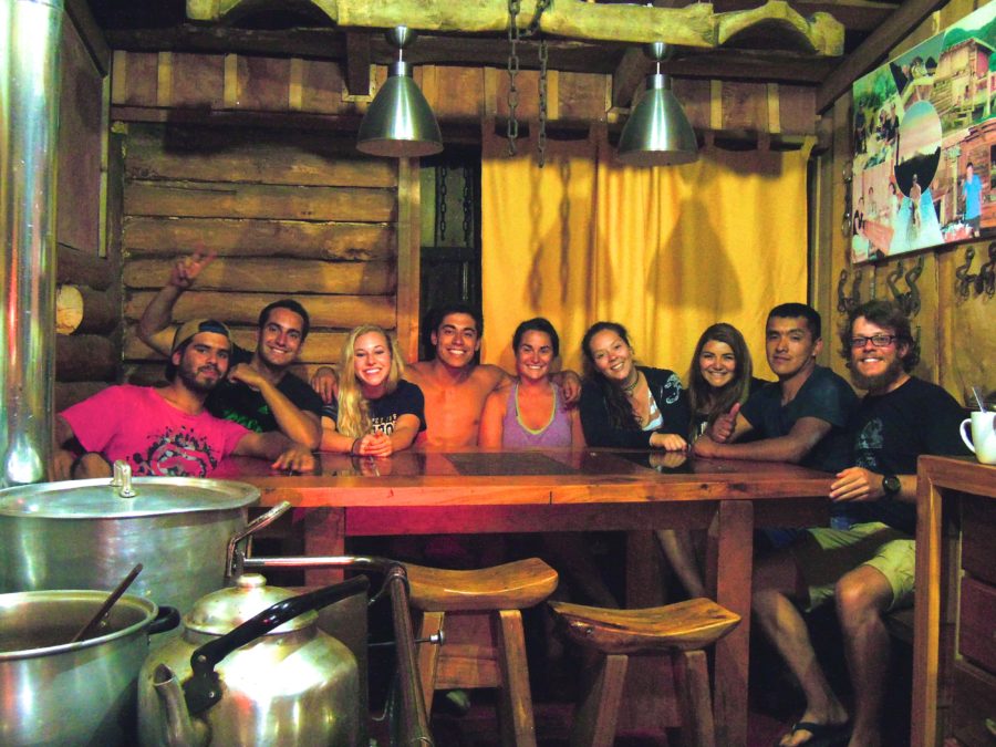 Left to right.. probably with misspelled names.. Gabriel, Philipe, Karrin, Gaspar, Heather, Michel, Pepa, Pablo, and Jason.