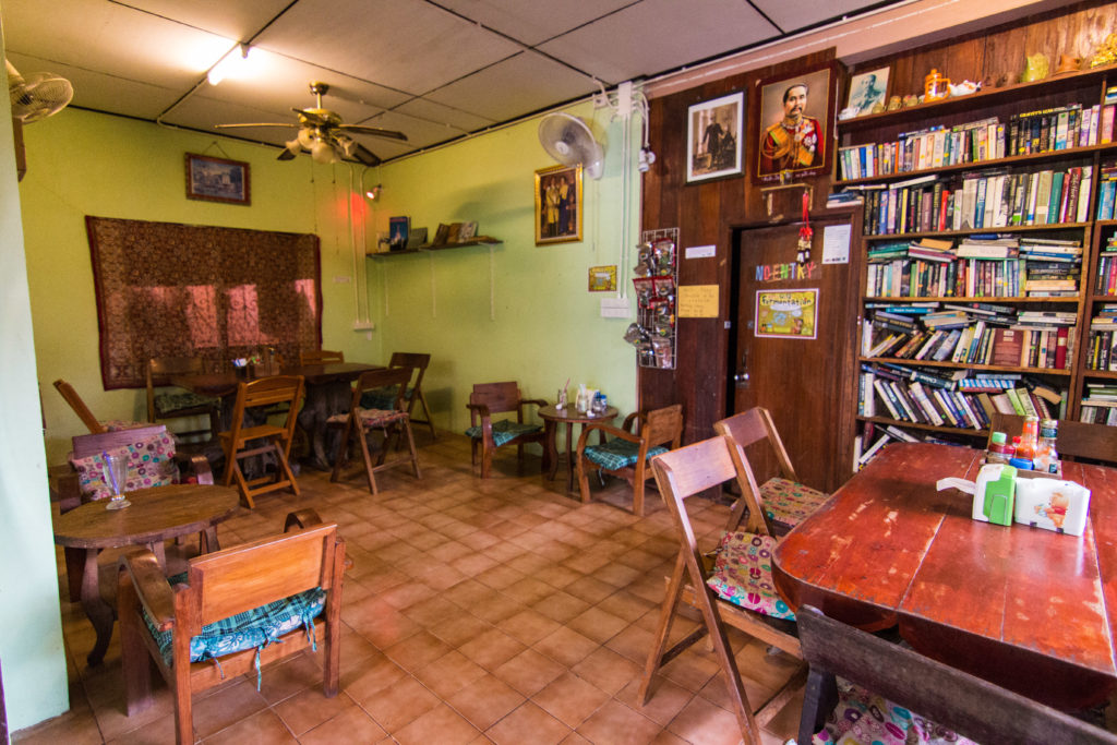Good Life, Restaurant, Pai, arboursabroad