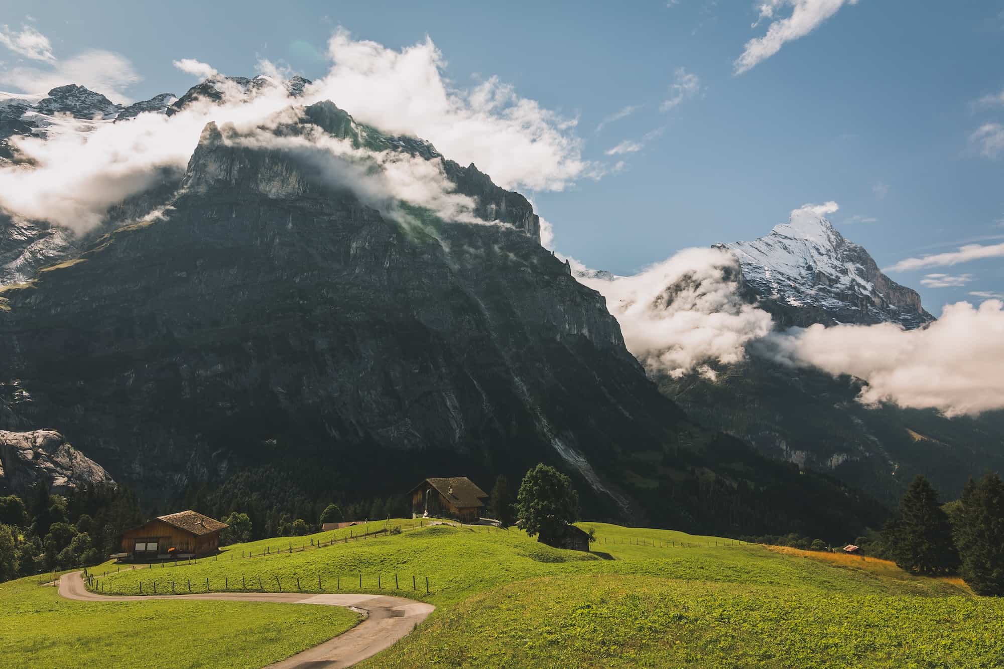 Chasing the Sun | Driving to Grindelwald + Those Gorgeous Swiss Alps