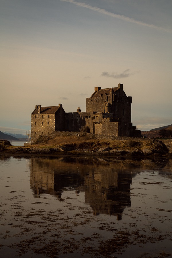 Eilean Donan Castle, castle on water, castle near Skye, Scotland, arboursabroad