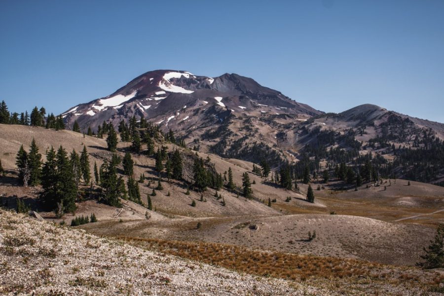 South Sister, hikes in Bend, Arboursabroad, mountain with glacier in Oregon