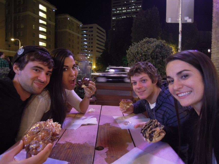 double date at Voodoo Doughnuts, Portland, Oregon, ArboursAbroad