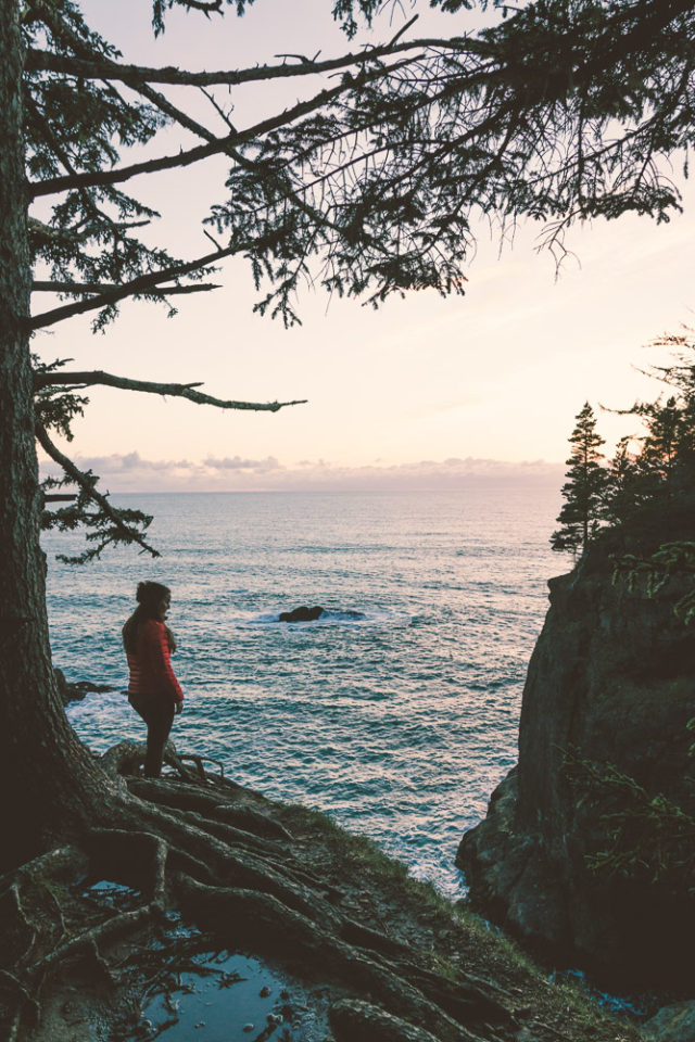 sunset on Oregon Coast, Natural Bridges, Scenic Drives in Oregon