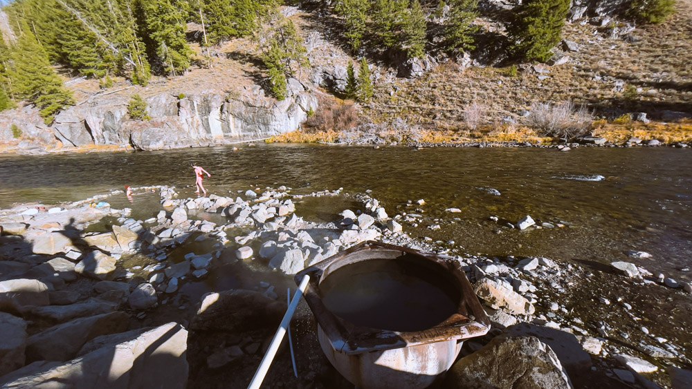 kettle hot spring and river hot springs, Boat Box Hot Springs, ArboursAbroad